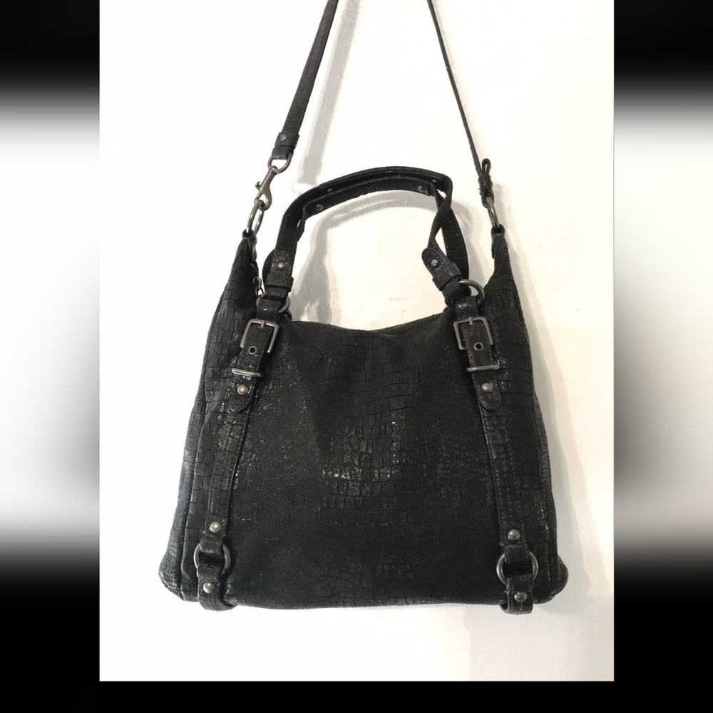 Coach Alexandra Carryall